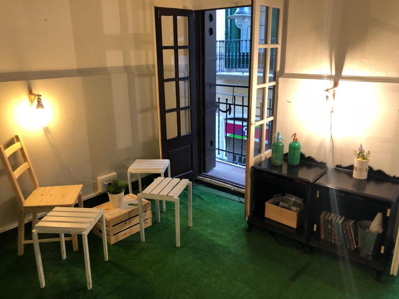 El Camino Urban Rooms ปัมโปลนา ภายนอก รูปภาพ