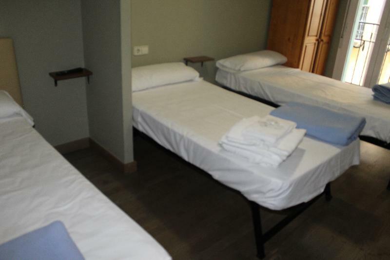 El Camino Urban Rooms ปัมโปลนา ภายนอก รูปภาพ